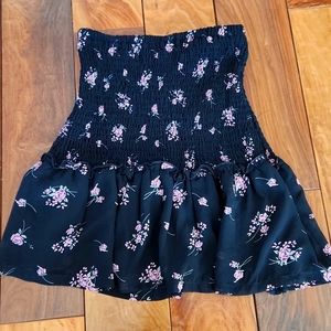 New skirt or shirt size small from streetwear society